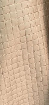 Tela capitonada  Beige (aulada)