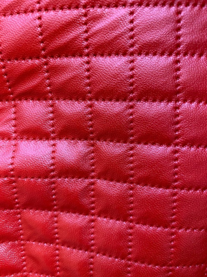 Tela capitonada  Rojo (aulada)